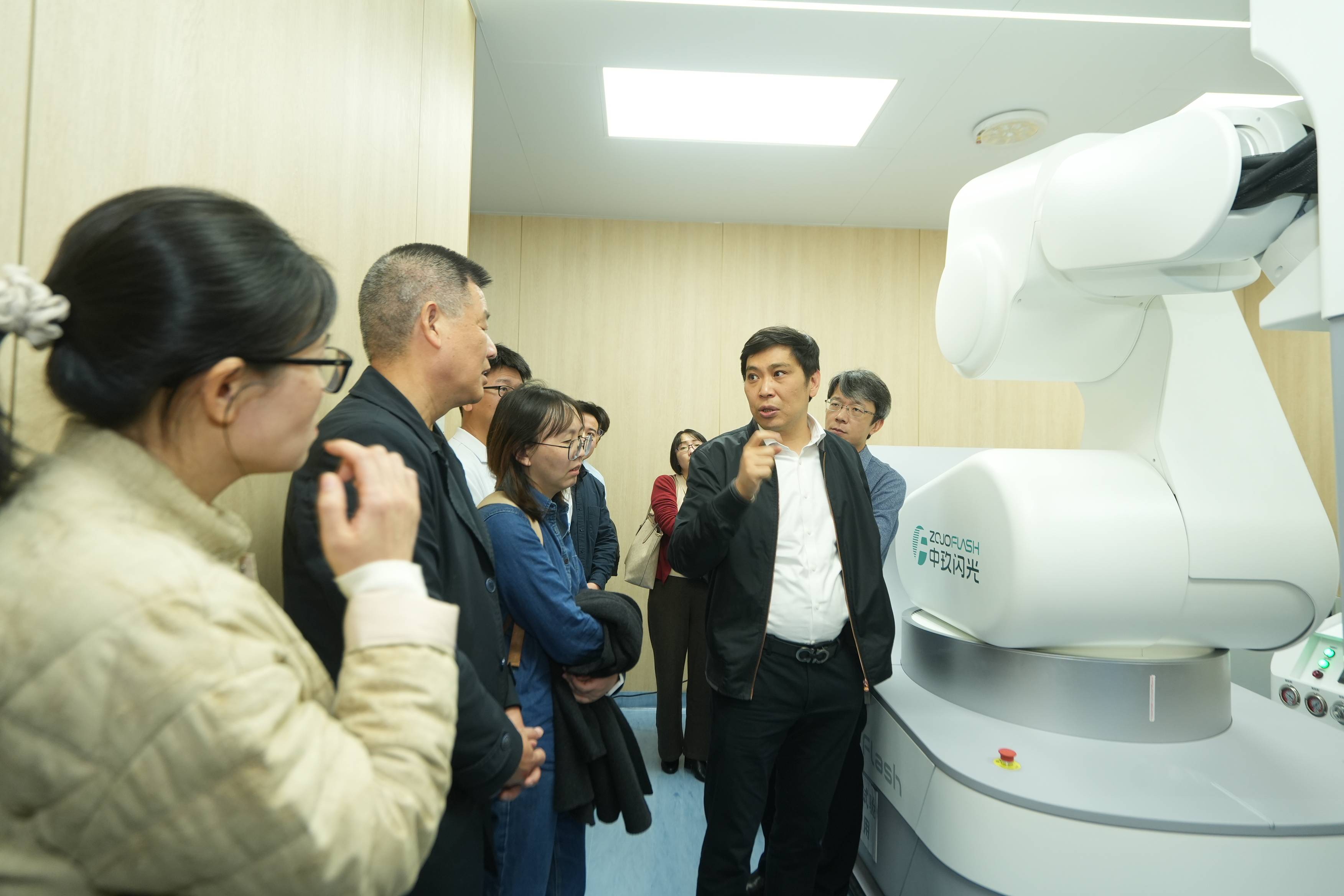 微信图片_20251112195933_303_125.jpg 微信图片_20251112195933_303_125.jpg