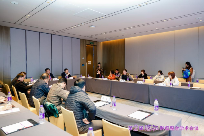 第二届滨江肿瘤整合学术会议肺癌免疫分会场通讯稿185.png